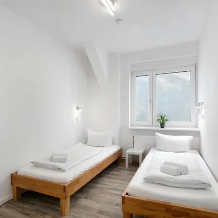 Tempelhof Apartahotel