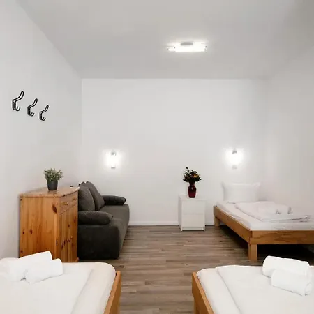 Hotel apartamentowy Tempelhof 3*