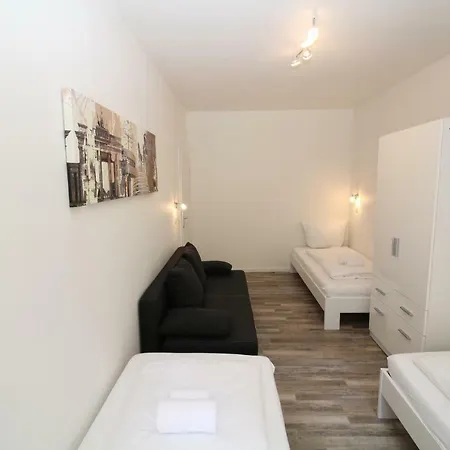 Tempelhof Apart Otel 3*